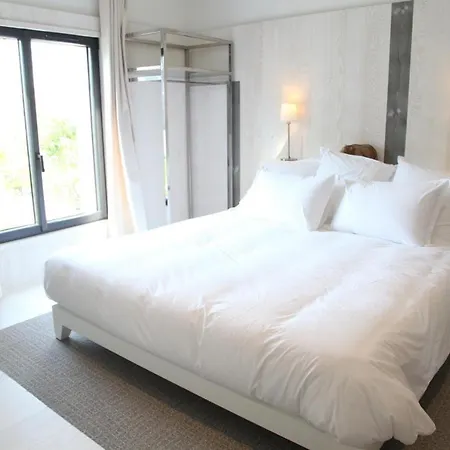 La Sardane Bed & Breakfast
